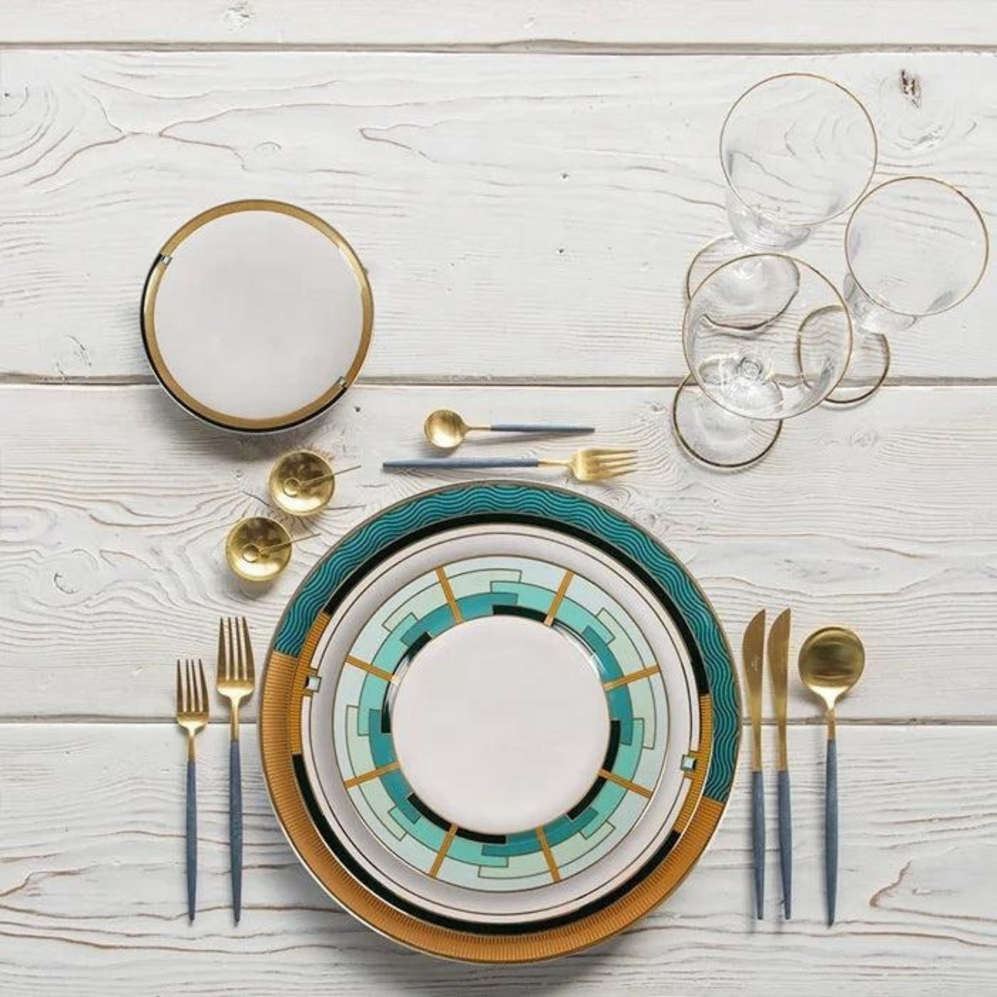 Luxuriöses Green & Yellow Circular Bone China Geschirrset