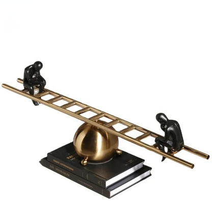 Luxus Metall Skulptur Abstrakt Schwarz Gold Leiter Design 69cm