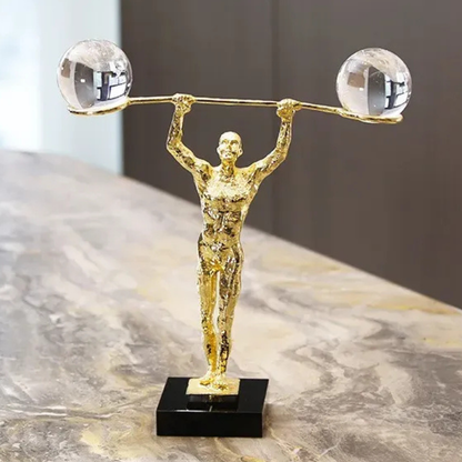 Minimalistische Strongman Dekofigur in Gold – Kraft & Eleganz