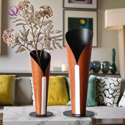 Braun Leder Metall Vase – Modern Minimalistische Deko