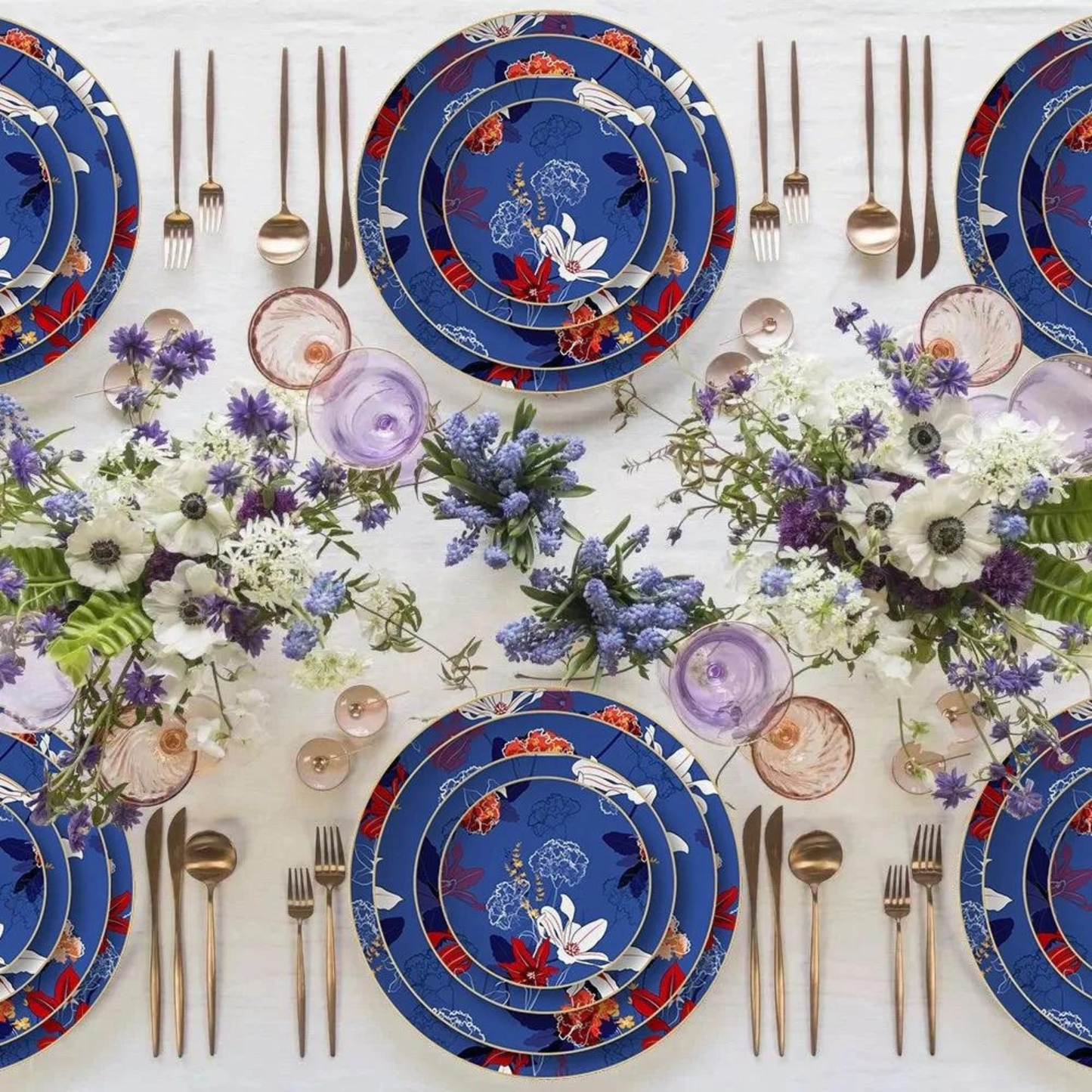 Luxuriöses Blue Fragmenté Bone China Tellerset