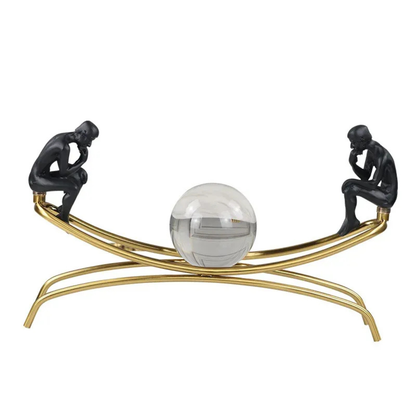 Luxus Kristallkugel Denker Skulptur Gold Metall Wohn Deko Design