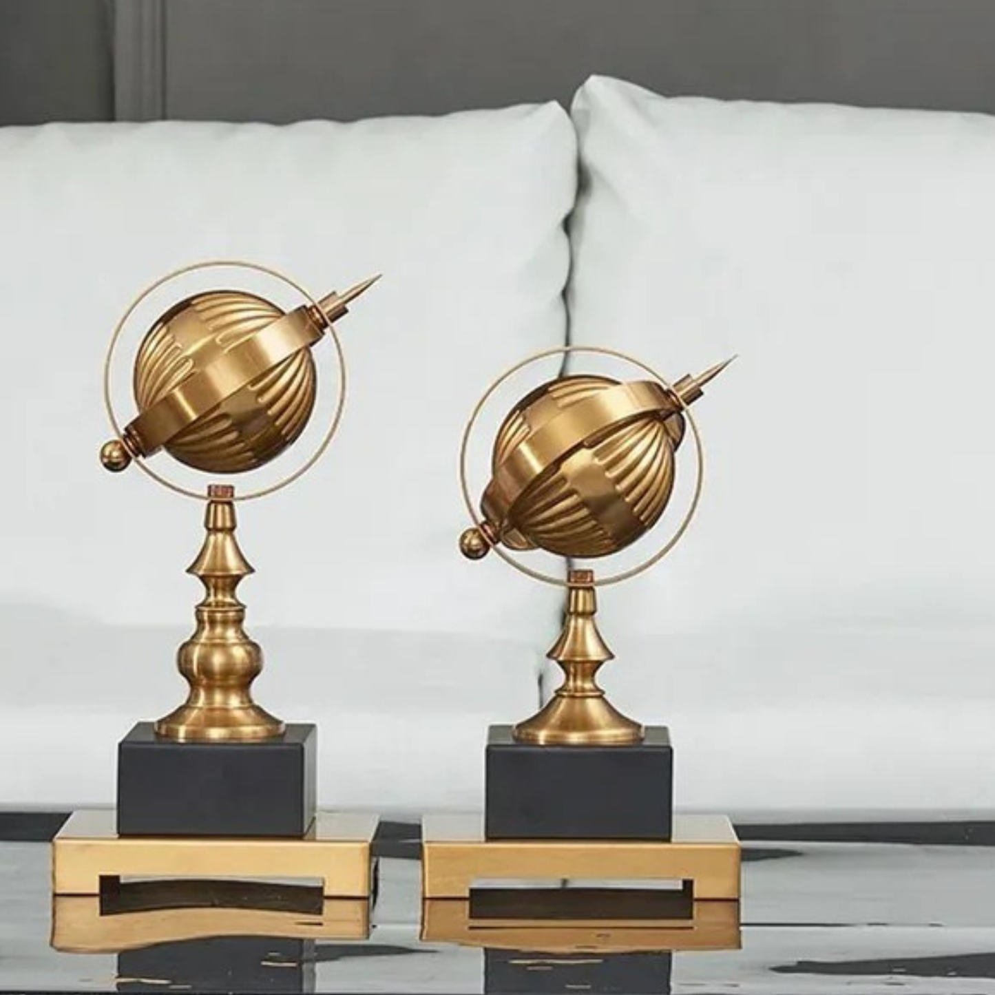 Luxus Gold Globus Set Metall Dekofiguren Büro Wohnraum Design