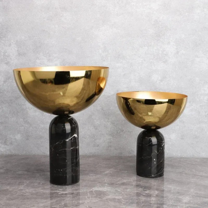 Goldene Metall-Schalen mit Marmorsockel – Luxus Dekoset 2er