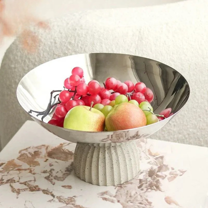 Große Nordische Metall Obstschale mit Harzbasis