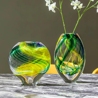 Luxus handgefertigte Glasvase mit gelb-grünen Spiralfarben