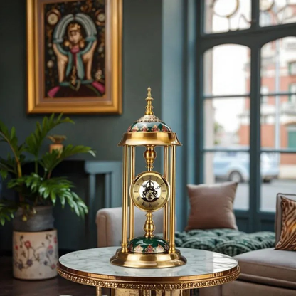 Retro Goldene Tischuhr im Amerikanischen Stil