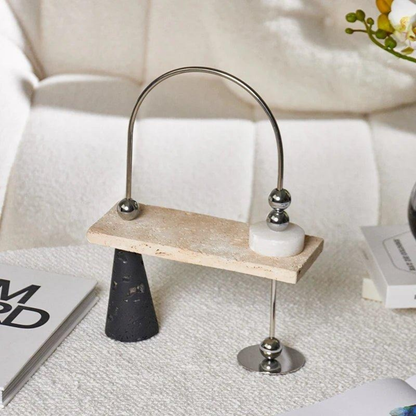 Modernes Marmor-Balance-Dekorobjekt – Handgefertigte